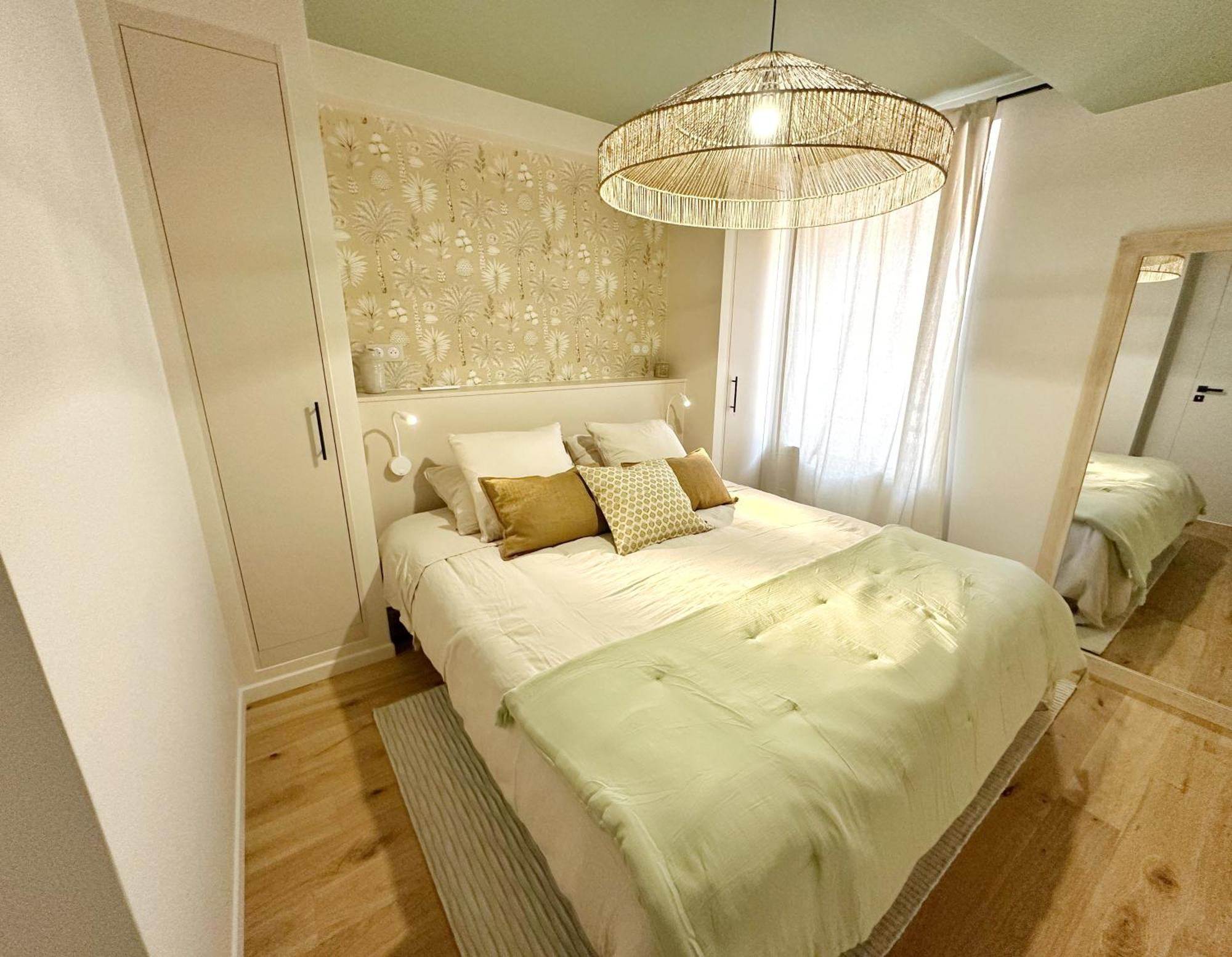 La Maison Cavet 5 Appartements De Standing Au Coeur Du Village Sanary-sur-Mer Exteriör bild